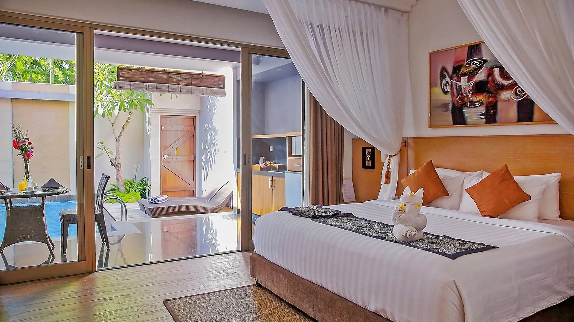 Lasanti Villas And Spa Seminyak  Hotel