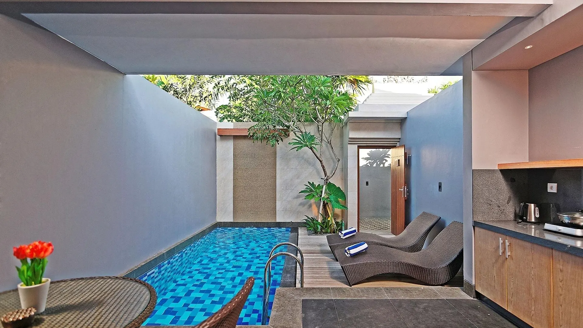 Hotel Lasanti Villas And Spa Seminyak